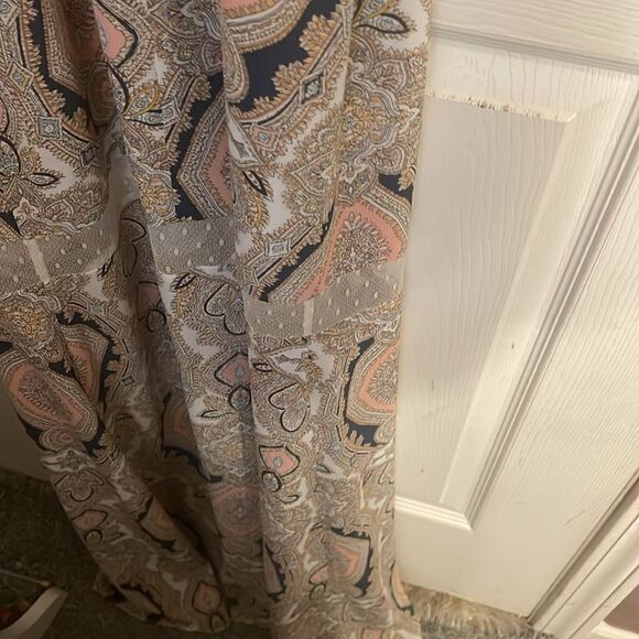 BCBGeneration Maxi Paisley Dress EUC size 4 - Picture 7 of 12